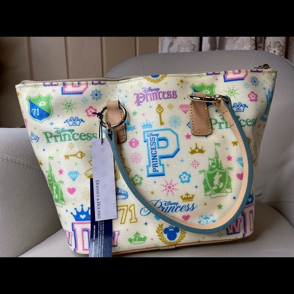 New! Disney Dooney & Bourke Princess Half 2013 marathon Run Shopper Tote Bag - Picture 3 of 6